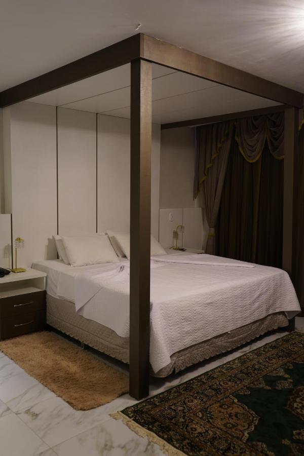 Pak Suites Hotel Луіс-Едуарду-Магальяйнс Екстер'єр фото
